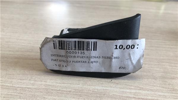 MANDO ELEVALUNAS DELANTERO DERECHO Fiat Stilo (192)(2001->)