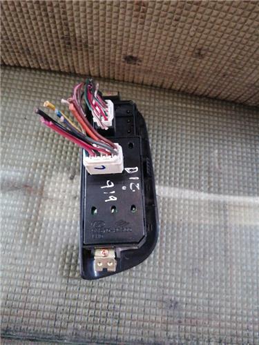 MANDO ELEVALUNAS DELANTERO IZQUIERDO Hyundai Coupe (GK)(2002->) foto 2
