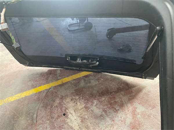 Porton Trasero Land Rover Range Rover Sport (01.2005->) foto 4