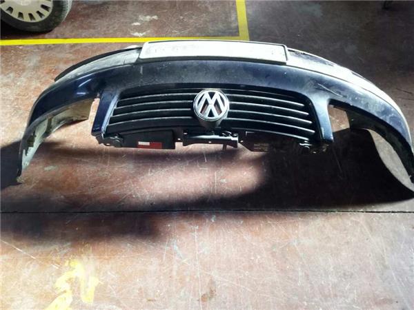 Paragolpes Delantero Volkswagen PASSAT BERLINA foto 5