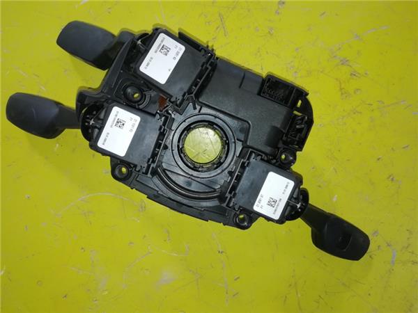 Mando Multifuncion BMW Serie 1 Berlina (E81/E87)(2004->) foto 2