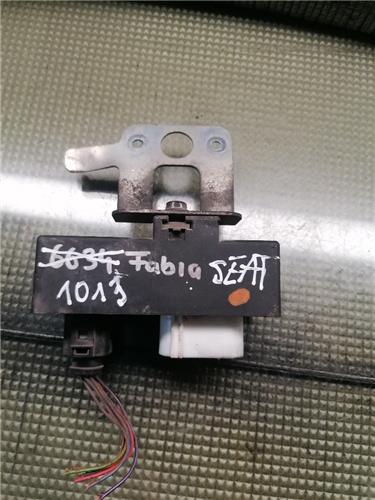 RELE VENTILADOR Seat Ibiza (6L1)(04.2002->) foto 2