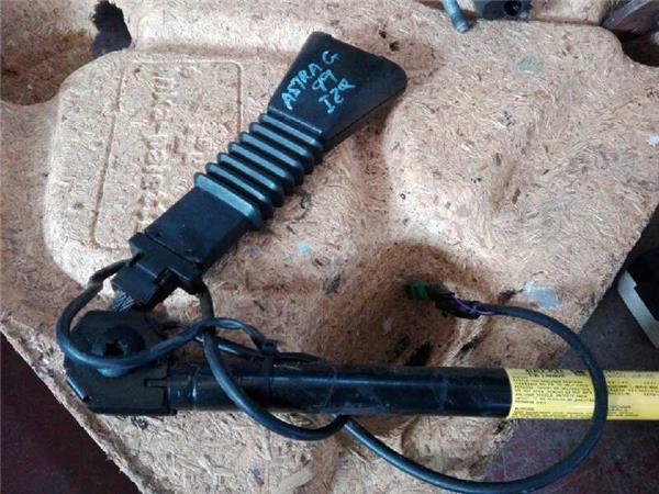 PRETENSOR ASIENTO DELANTERO IZQUIERDO