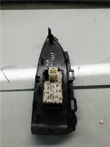 MANDO ELEVALUNAS DELANTERO DERECHO Toyota Prius (ZVW30)(2009->) foto 3