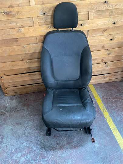 Asiento Delantero Izquierdo