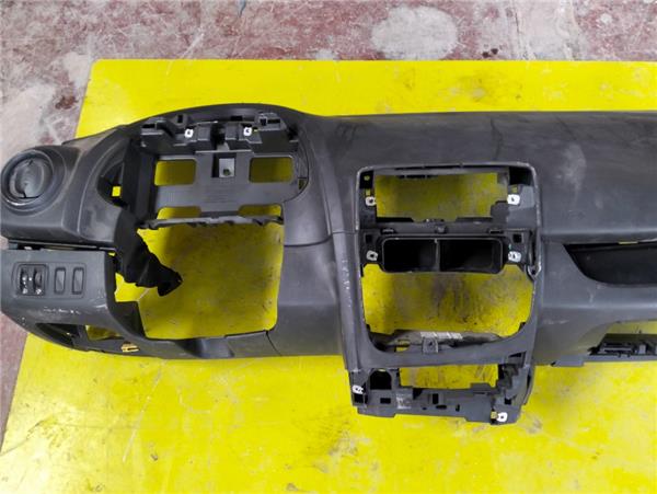 salpicadero renault clio iv 2012  12 business