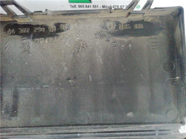 Caja Fusibles/Rele Peugeot Partner (S2)(2002->) foto 3