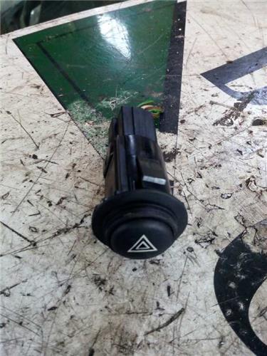 Interruptor Luces Emergencia Volvo SERIE 440
