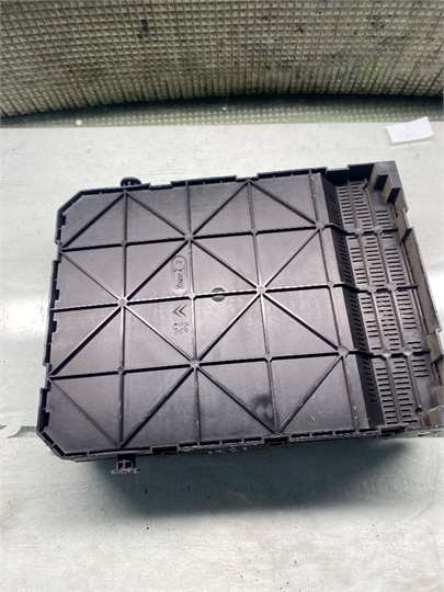 Caja Fusibles/Rele Citroen C2 (2003->) foto 2