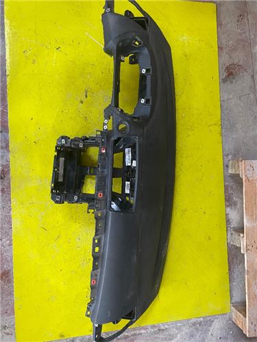 Salpicadero BMW Serie 1 Berlina (E81/E87)(2004->)