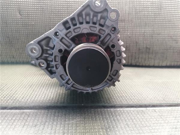 Alternador Seat Ibiza (6L1)(04.2002->) foto 2