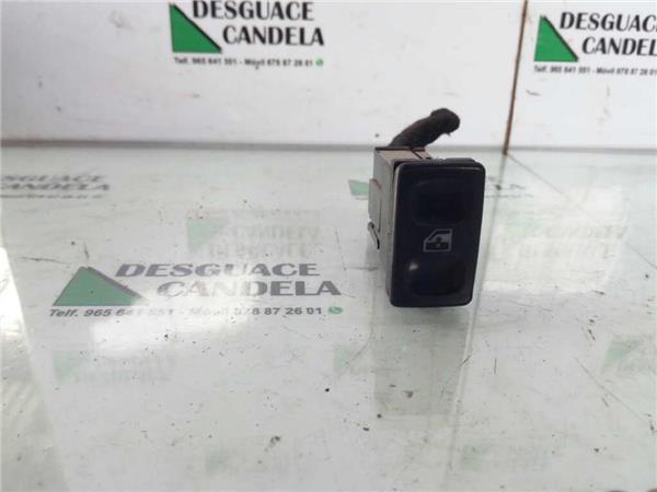 MANDO ELEVALUNAS DELANTERO DERECHO Volkswagen Polo III (6N1)(09.1994->) foto 2