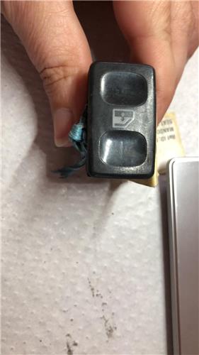 MANDO ELEVALUNAS DELANTERO IZQUIERDO Seat Ibiza (6K1)(1993->) foto 3