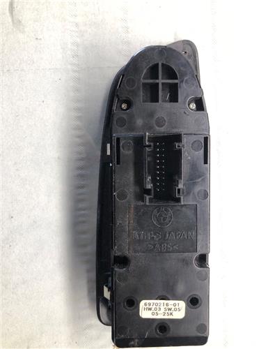 MANDO ELEVALUNAS DELANTERO IZQUIERDO BMW Serie 1 Berlina (E81/E87)(2004->) foto 3
