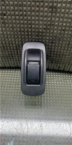 MANDO ELEVALUNAS TRASERO IZQUIERDO Toyota Corolla Verso (R1)(2004->)
