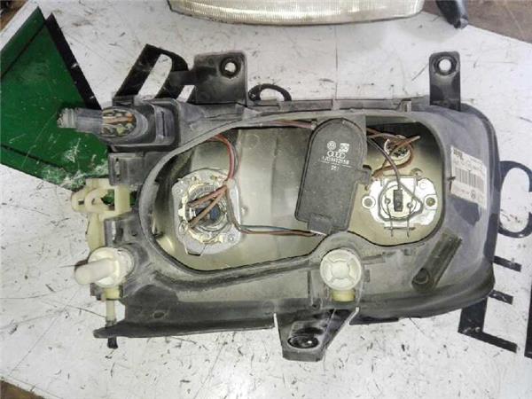 Faro Delantero Derecho Volkswagen POLO BERLINA foto 3