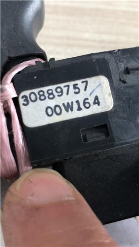 MANDO ELEVALUNAS TRASERO IZQUIERDO Volvo S40 Berlina (1995->) foto 2
