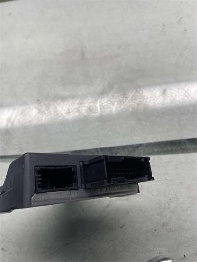 MODULO ELECTRONICO Audi A6 Berlina (4F2)(2004->) foto 3