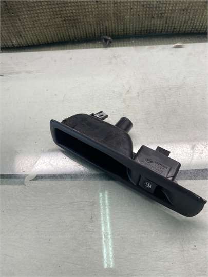 MANDO ELEVALUNAS TRASERO DERECHO Renault Megane III Berlina 5P (2008->)