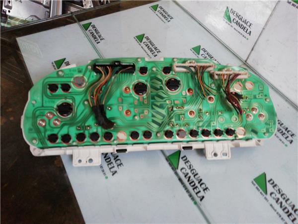 Cuadro Instrumentos Kia CARNIVAL foto 3