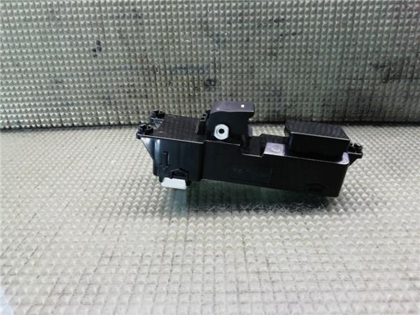 MANDO ELEVALUNAS TRASERO IZQUIERDO Hyundai Tucson (TL)(2014->) foto 2