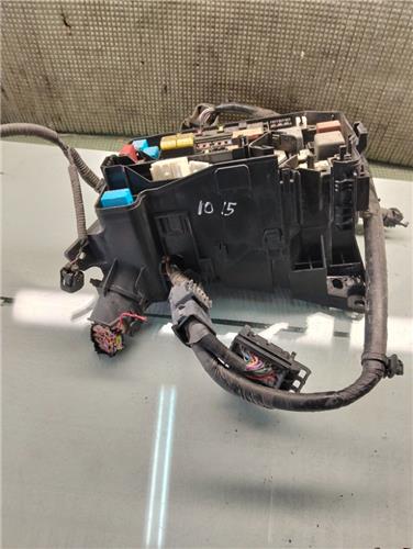 caja fusiblesrele toyota prius zvw30 2009 18