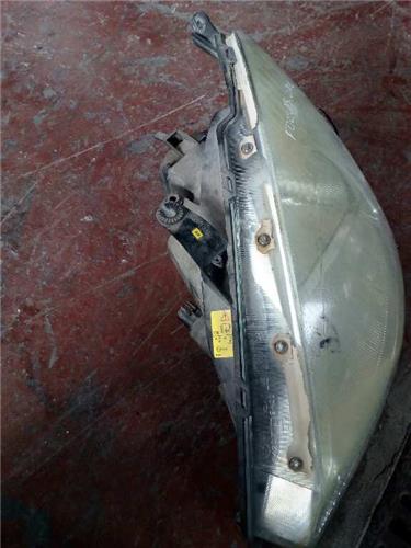 Faro Delantero Derecho Ford FOCUS BERLINA foto 2