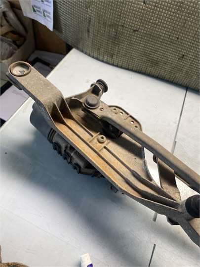 Motor Limpiaparabrisas Delantero Ford Focus Berlina (CB4)(2008->) foto 4