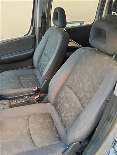 asiento delantero derecho mercedes benz vaneo