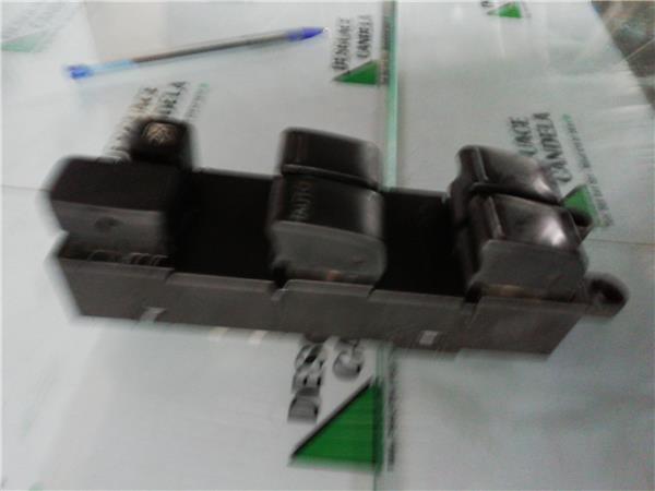 MANDO ELEVALUNAS DELANTERO IZQUIERDO Subaru Impreza (G11/GD/GG)(2001->) foto 3