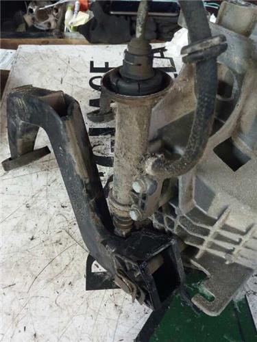 Pedal Embrague Mercedes-Benz SPRINTER  CAJA CERR. foto 4