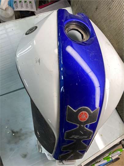 Deposito Combustible YAMAHA YZF-R 125 foto 5