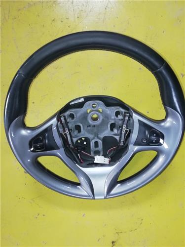 Volante Renault Clio IV Grandtour (2013->) foto 2