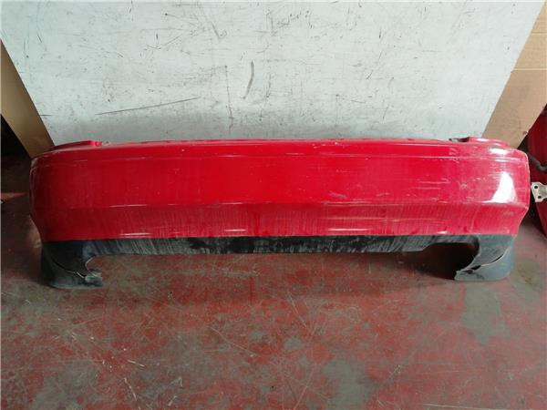 Paragolpes Trasero Mazda 323 BERLINA C/F/S foto 2