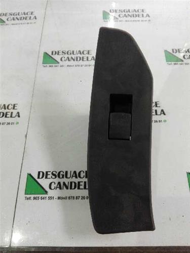 MANDO ELEVALUNAS DELANTERO DERECHO Toyota VERSO