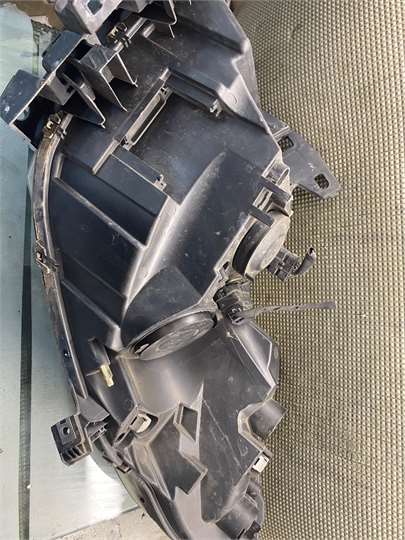 Faro Delantero Derecho Renault Scenic III (JZ)(2009->) foto 2