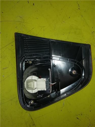 Piloto Porton Trasero Izquierdo Seat Cordoba Berlina (6K2)(08.1999->) foto 2