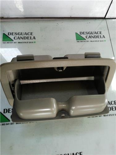 Guantera Salpicadero Nissan Almera Tino (V10M)(05.2000->) foto 4
