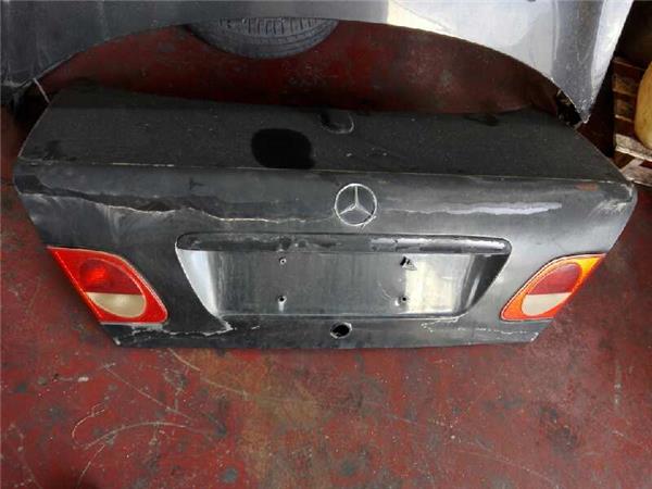 Porton Trasero Mercedes-Benz Clase E (BM 210) Berlina (1995->)