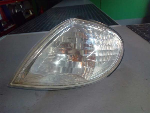 Intermitente Delantero Izquierdo Nissan Almera (N16/E)(01.2000->)