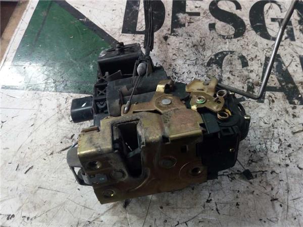 Cerradura Puerta Delantera Derecha Volkswagen PASSAT BERLINA foto 4
