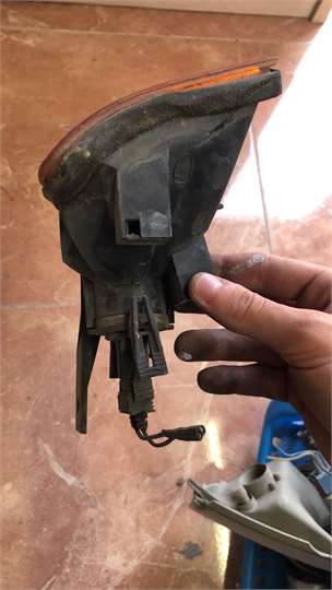 Intermitente Delantero Derecho BMW Serie 5 Berlina (E34)(1988->) foto 2
