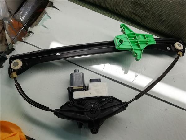 elevalunas electrico trasero izquierdo volksw