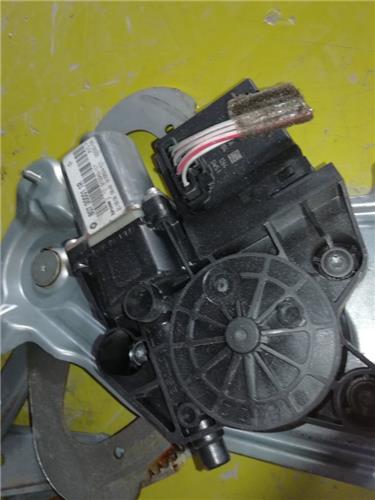Elevalunas Electrico Delantero Derecho Renault Scenic III (JZ)(2009->) foto 2