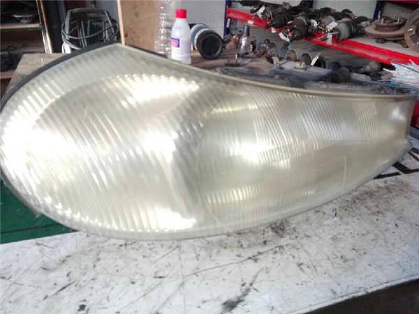 Faro Delantero Derecho Ford MONDEO FAMILIAR
