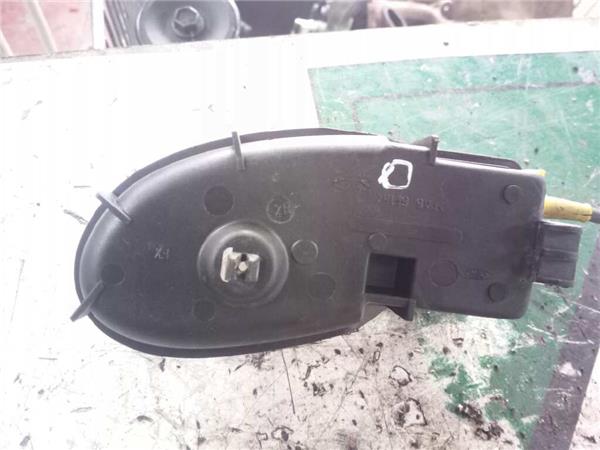 Manilla Interior Puerta Delantera Derecha Ford FOCUS BERLINA foto 2