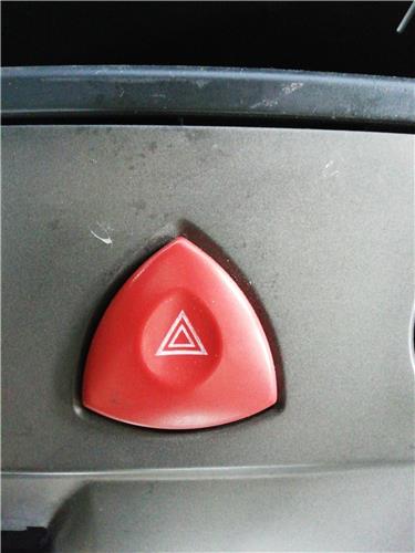 Interruptor Luces Emergencia Renault Megane II Berlina 5P (10.2002->)