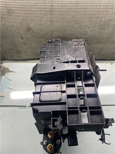 Soporte Bateria Opel Astra J Berlina 5p (12.2009->) foto 4