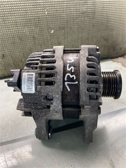 Alternador Renault Megane III Coupe-Cabrio (04.2010->) foto 2