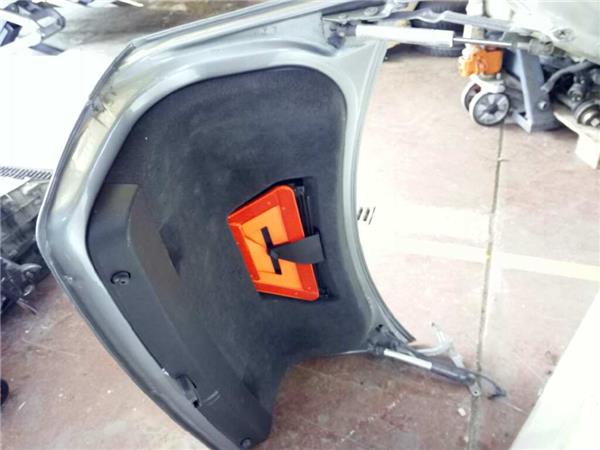 Porton Trasero Volkswagen PASSAT BERLINA foto 4